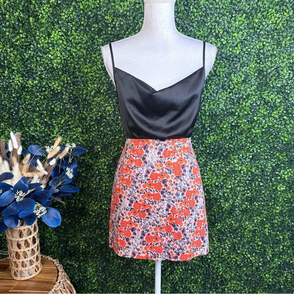Club Monaco rowan  floral Skirt NWOT‎